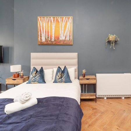 Morden Studio Flat Moments Away From Brighton Seafront Exterior photo