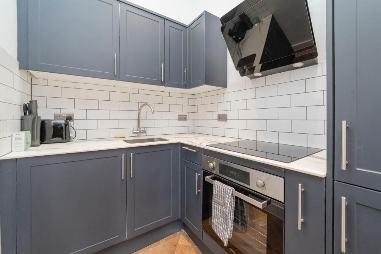 Morden Studio Flat Moments Away From Brighton Seafront Exterior photo